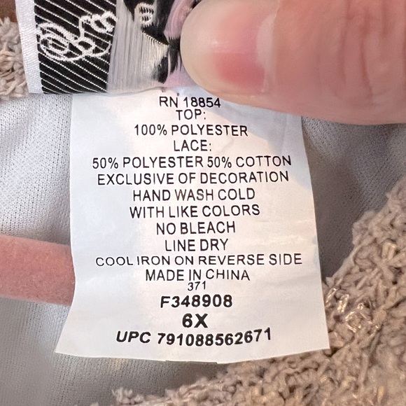 Girls Beige and Cream lace tunic or dress - 6x - Picture 7 of 11